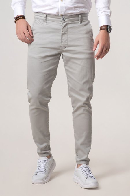 01 calca alfaiataria skinny cinza claro