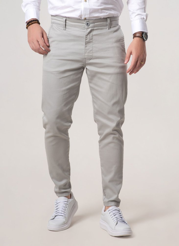 01 calca alfaiataria skinny cinza claro