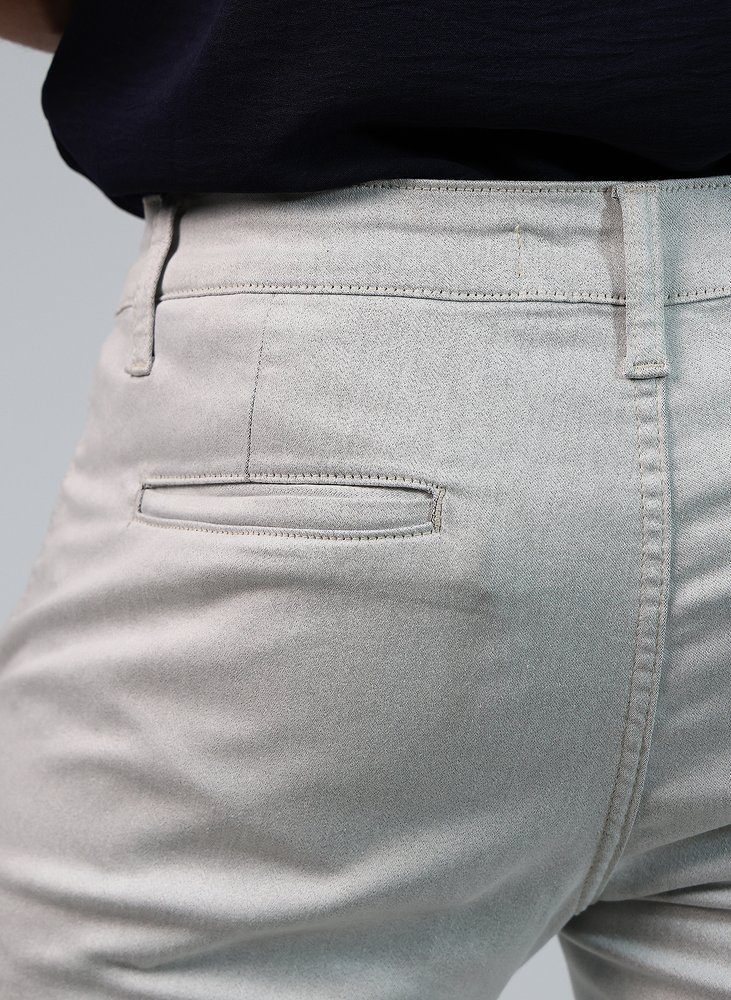 05 calca alfaiataria skinny branco gelo