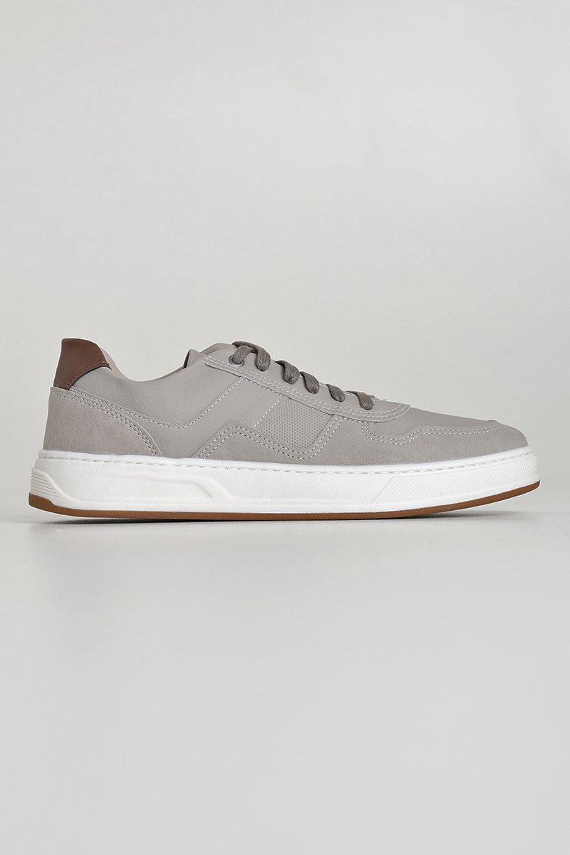 Sneaker Cinza Lands